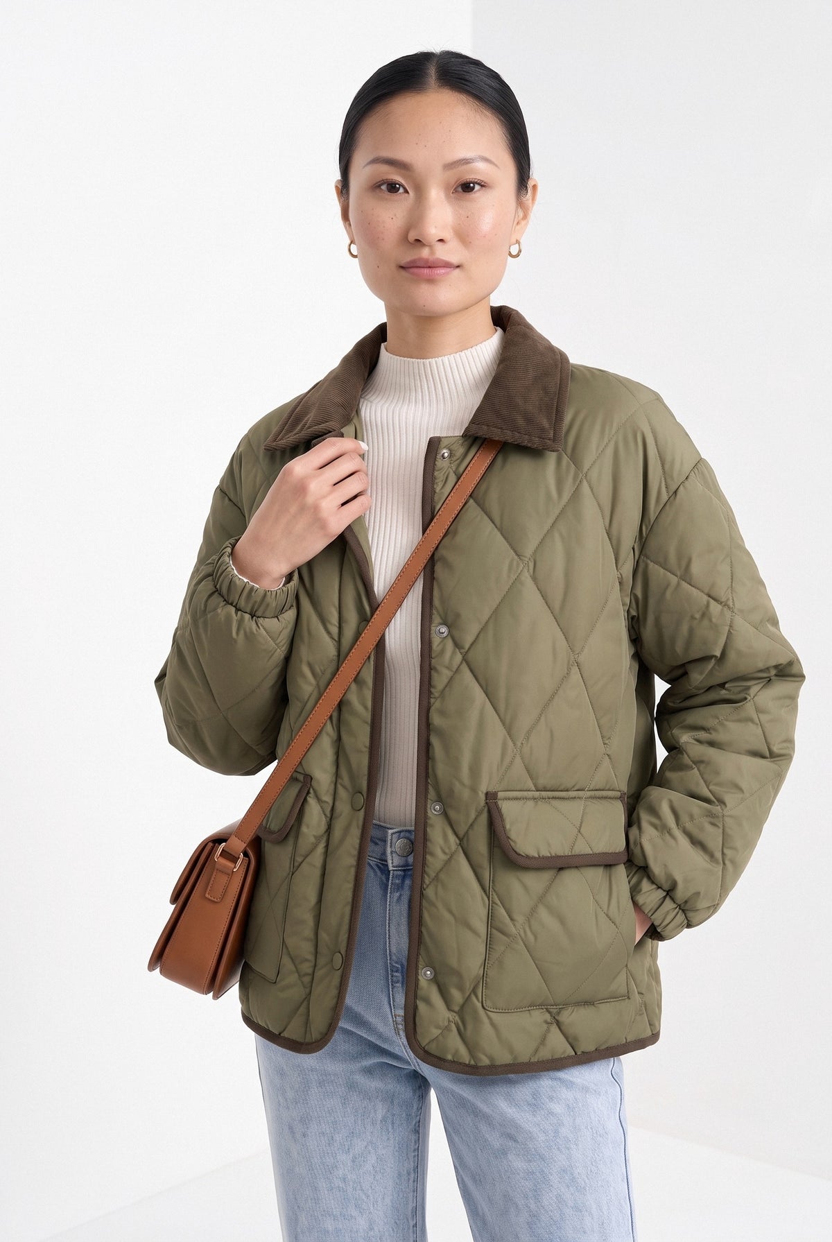 BLENIN quilted corduroy collar jacket in olive, front portrait