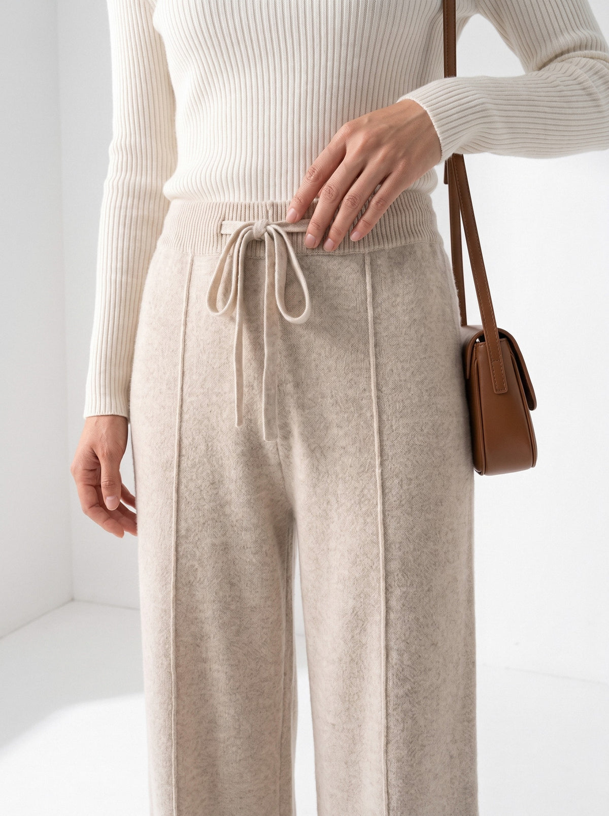 BLENIN knit wide leg trousers in beige, close-up of the details