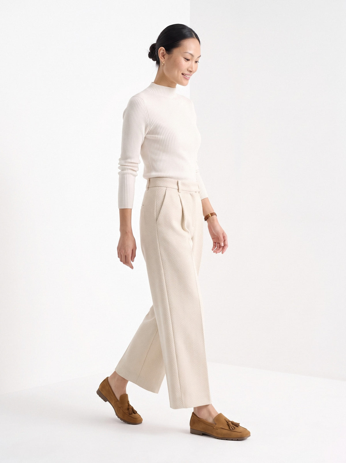 BLENIN women's suede-look tassel loafers in tan, full outfit, walking