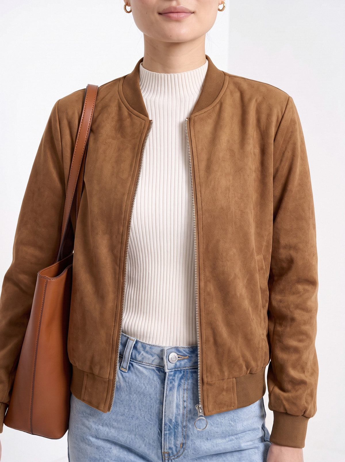 BLENIN women's suede-look bomber jacket in tobacco, close-up of the details
