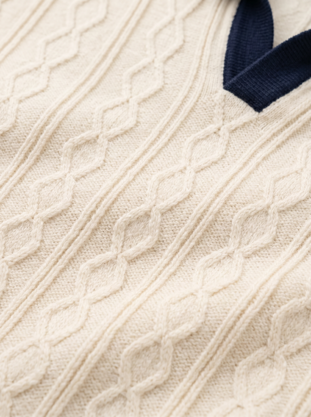 Men's Navy Diamond Knit Polo | Old Money | BLENIN