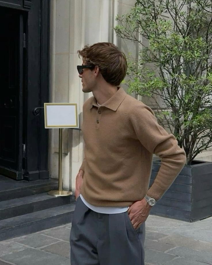 Old Money Comfort: Men's Sweaters and Pullovers Collection