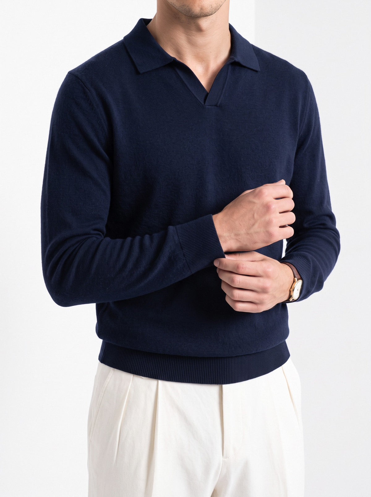 Men's cashmere long sleeve knitted polo in navy, close-up detail