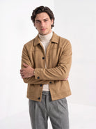 BLENIN men's suede-look trucker jacket in camel, front portrait