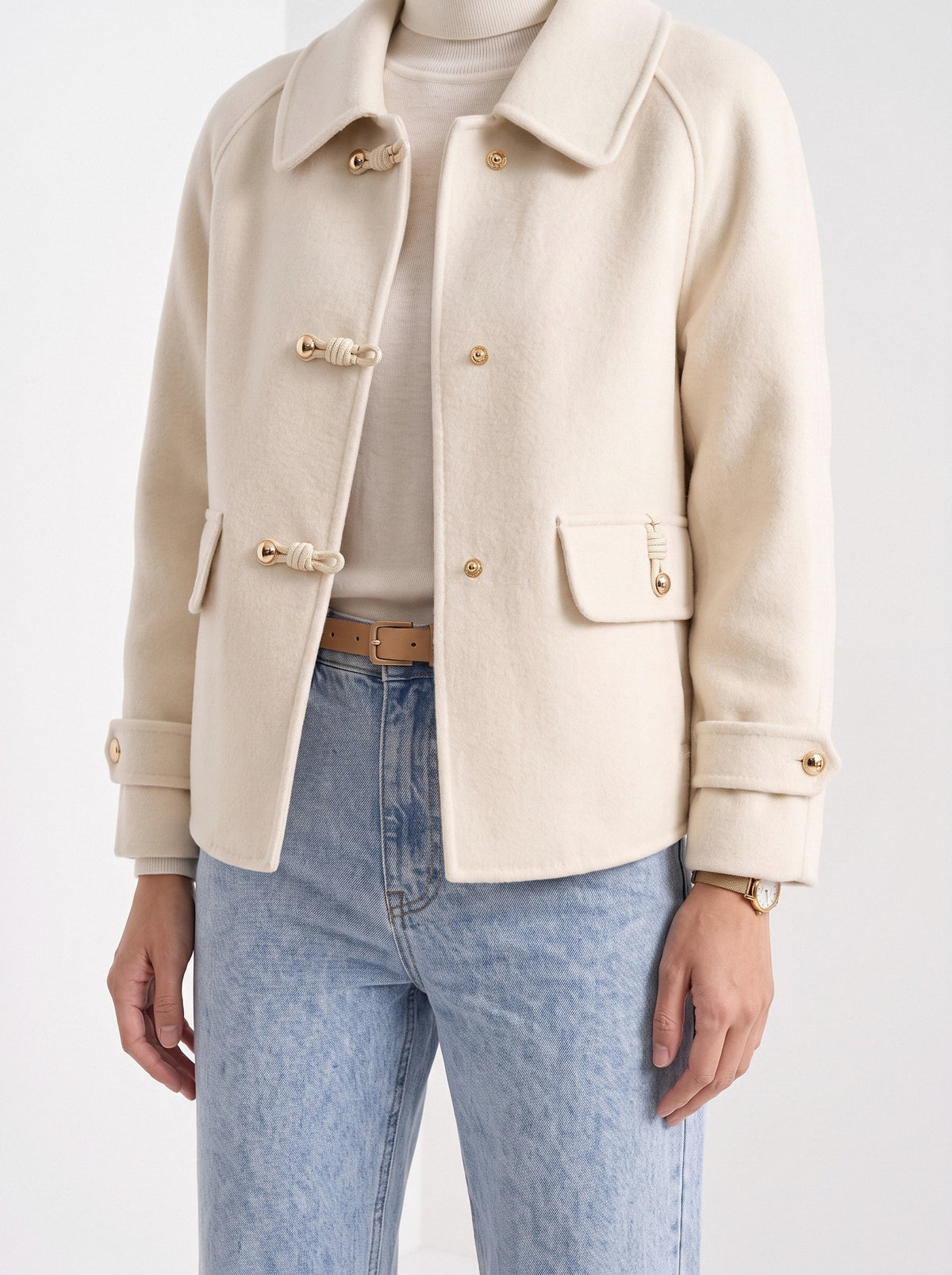 BLENIN short collared jacket in cream, fit detail at the hem and cuff