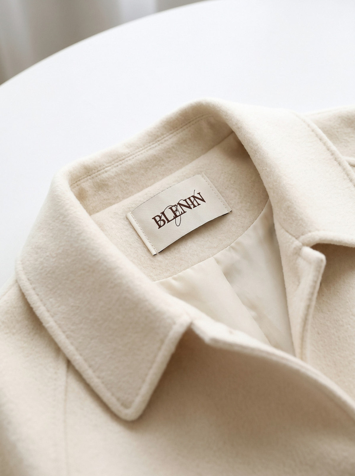 BLENIN short collared jacket, woven BLENIN neck label
