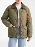 BLENIN quilted corduroy collar jacket in olive, close-up of the details