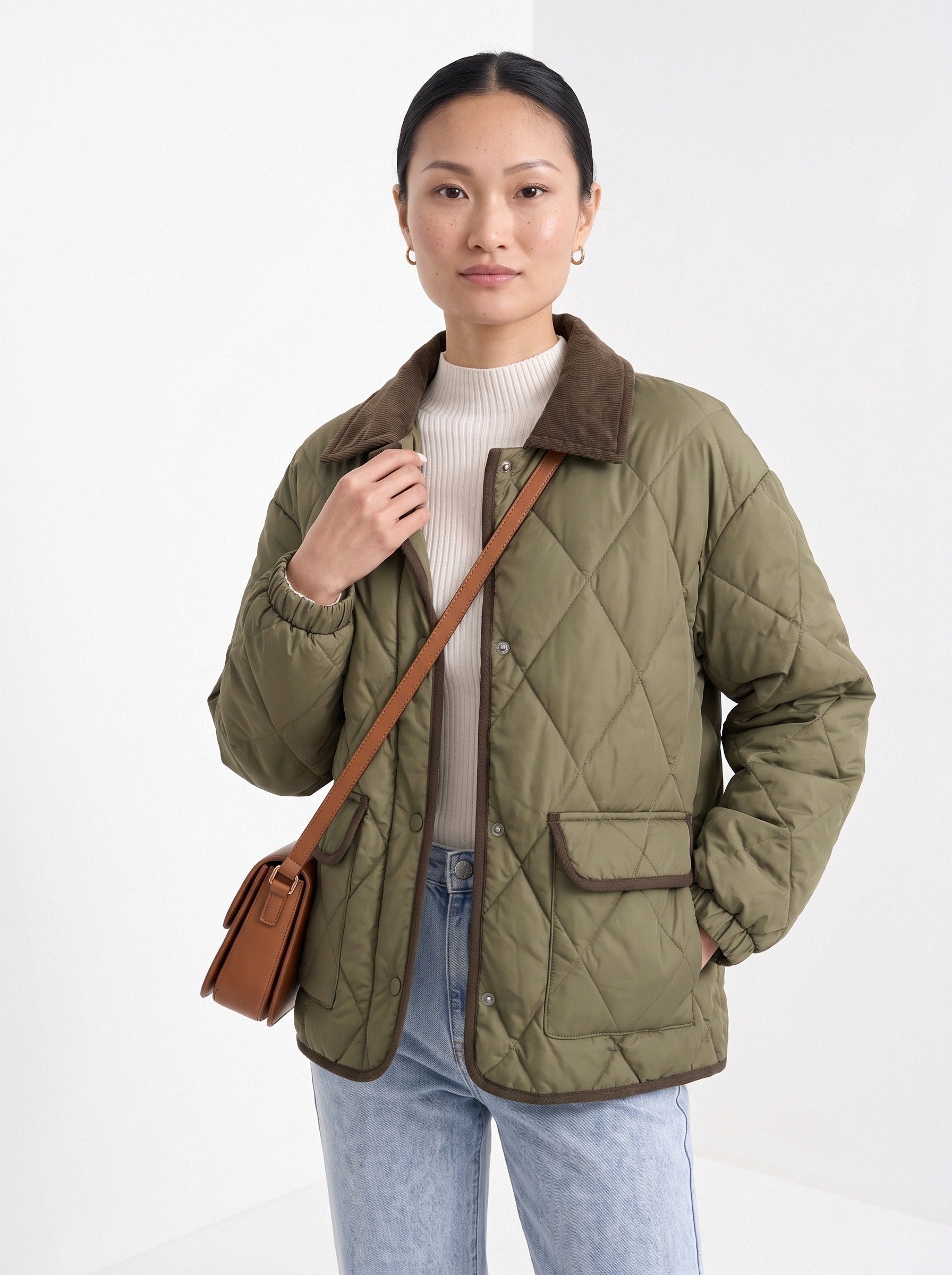 BLENIN quilted corduroy collar jacket in olive, front portrait