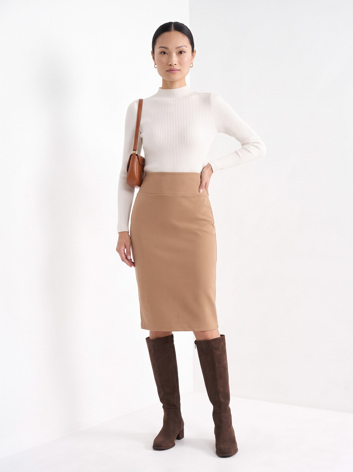 BLENIN women's knit pencil skirt in camel, full-length look