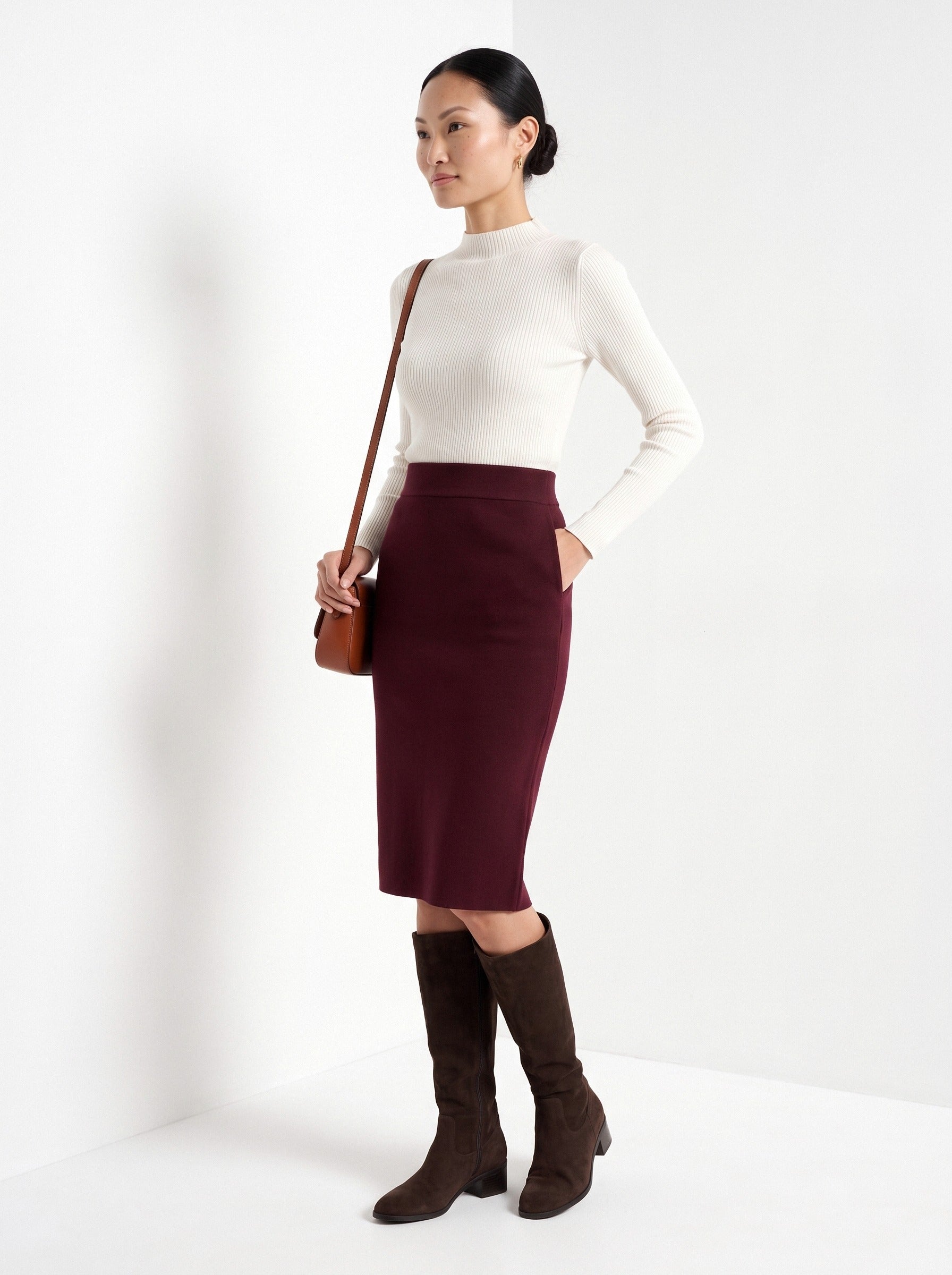 BLENIN women's knit pencil skirt in burgundy, three-quarter view