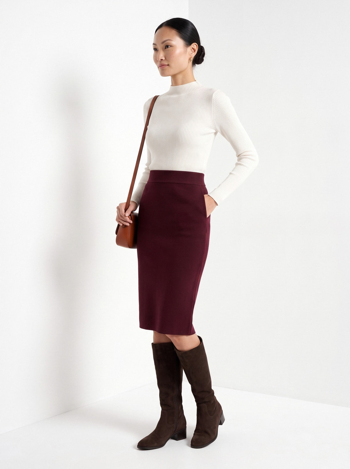 BLENIN women's knit pencil skirt in burgundy, three-quarter view
